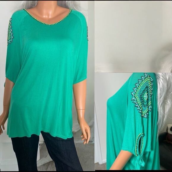 Double D Ranch Sz XL Green Oversized Western Artsy Top Aztec Beads Boho Festival - Picture 1 of 9